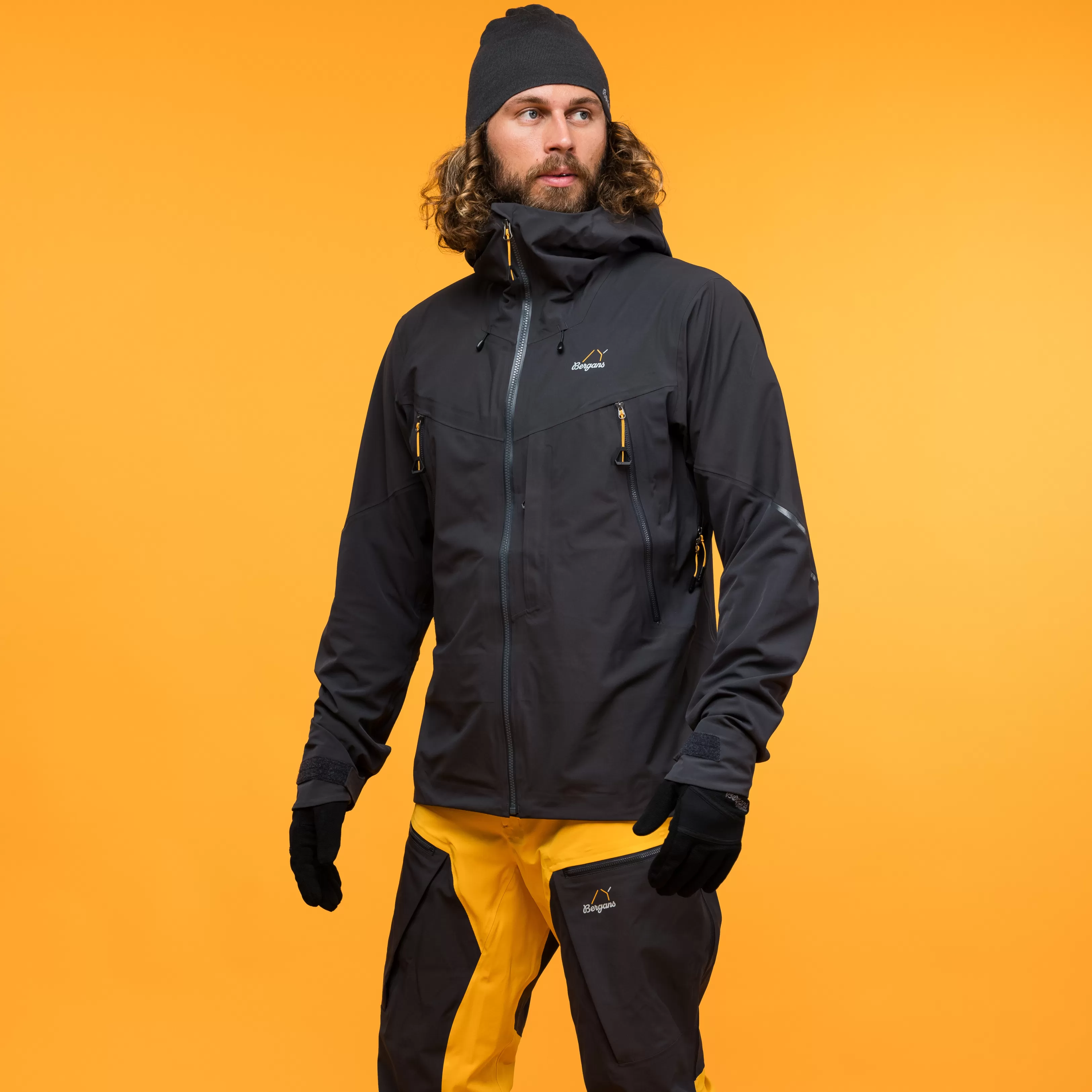 Bergans Y MountainLine Hybrid Softshell Jacket Men - ^ Softshell jackets