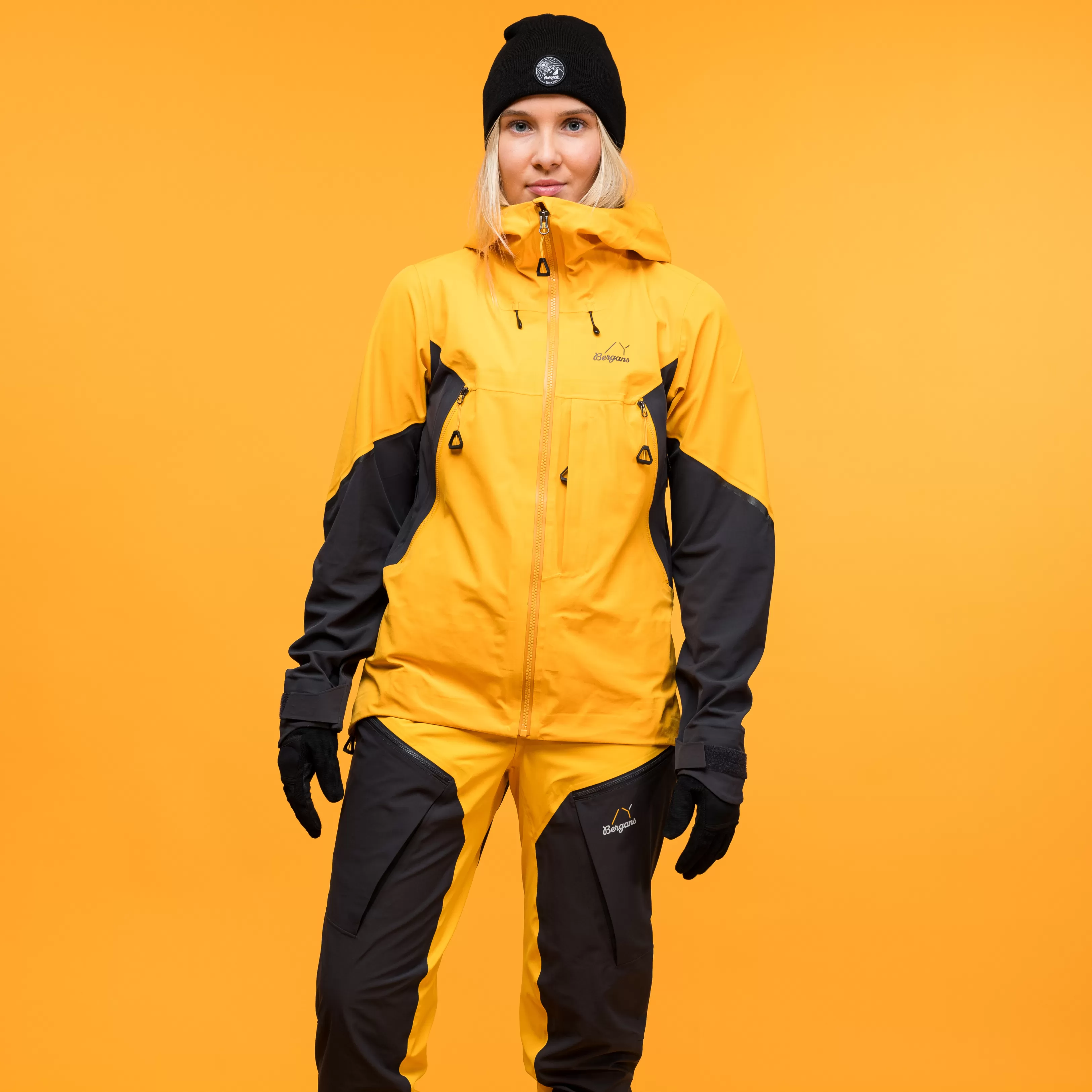 Bergans Y MountainLine Hybrid Softshell Jacket Women - ^Women Softshell jackets