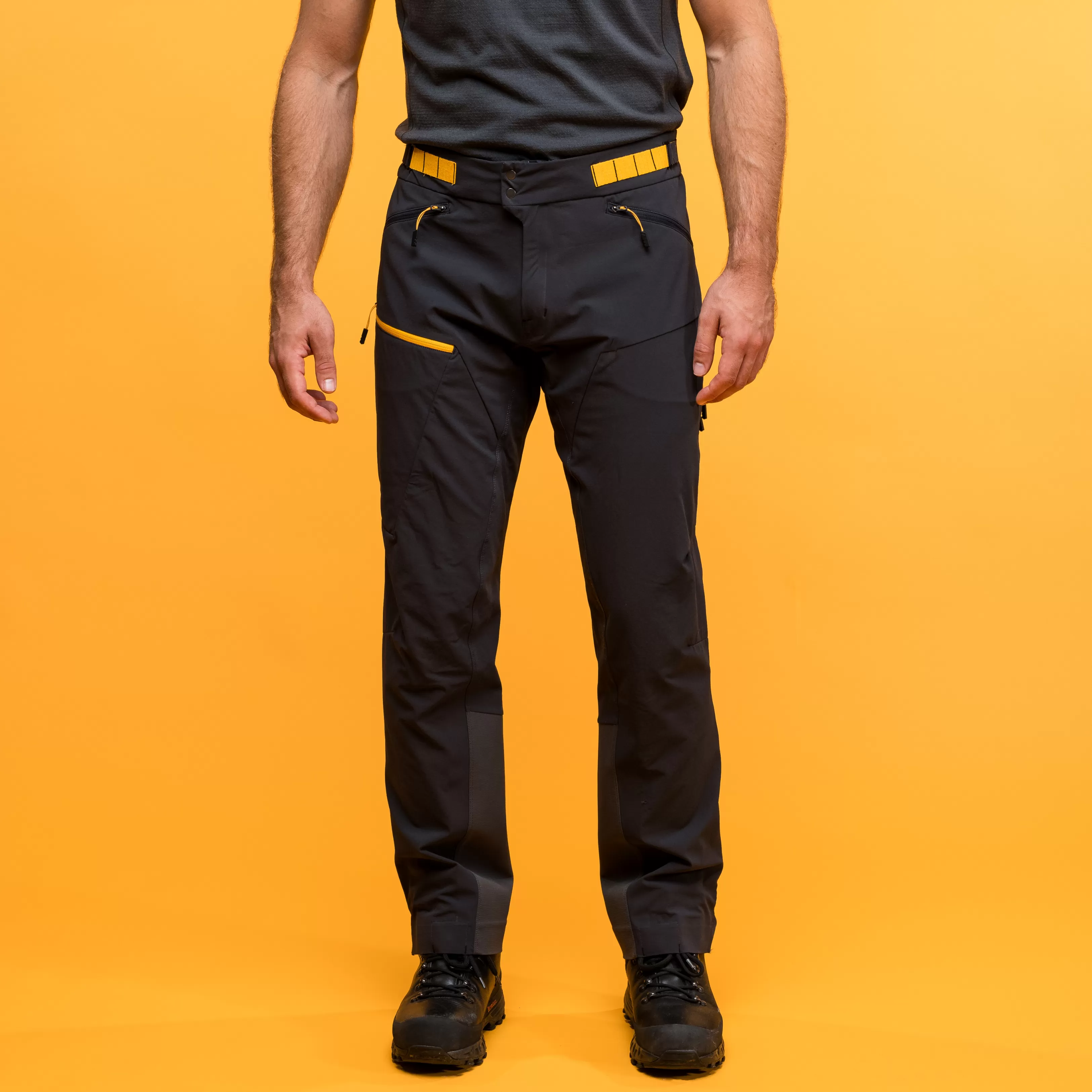 Bergans Y MountainLine Wooltech Softshell Pants Men - ^ Softshell pants | Hiking pants